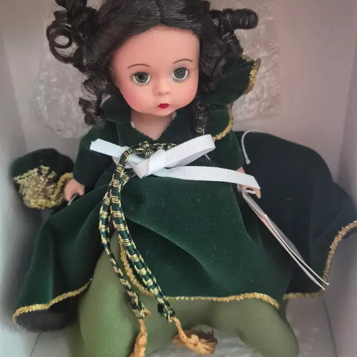 [BUNJANG] Madame Alexander Scarlett 8-inch Doll / 마담알렉산더 스칼렛 8인치