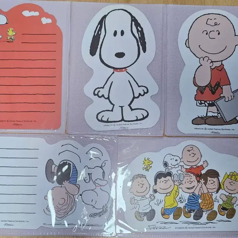 [BUNJANG] Barunson Peanuts Snoopy Vintage Postcards (19-Piece Set) / 90년대 고전 바른손 피너츠 스누피 빈티지 엽서 19장 풀세트 (다이컷/은박 포함)
