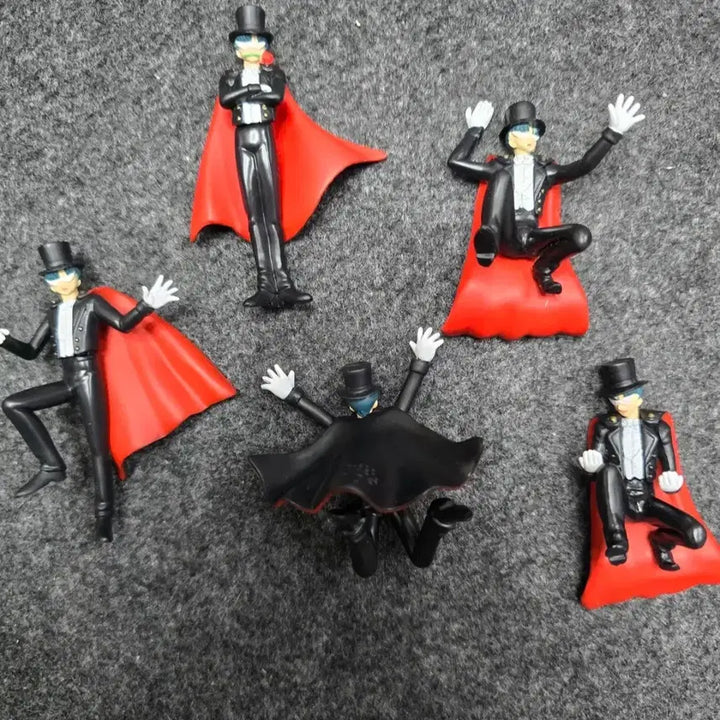 [BUNJANG] Sailor Moon Gacha Putitto Set - Tuxedo Mask &amp; Friends / 세일러문 가챠 피규어 턱시도 가면 푸티토 5종 피규어