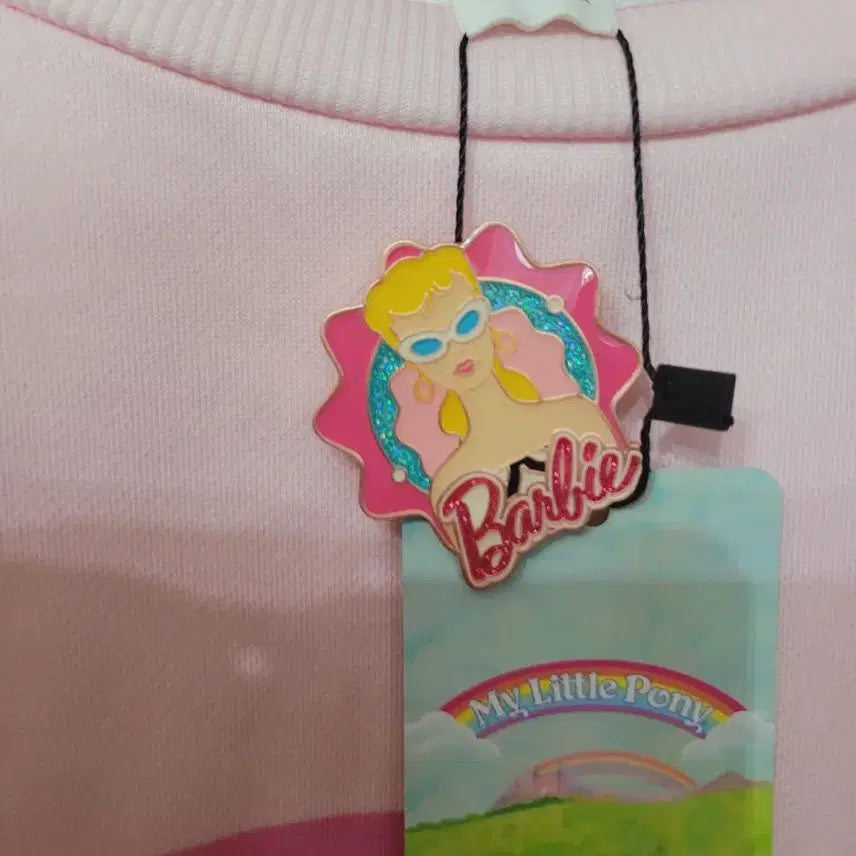 [BUNJANG] Barbie Pink Suibao Limited Edition Brooch / 바비 핑크 수이부한정판 브로치