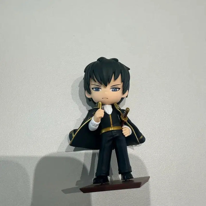 [BUNJANG] Gintama Pop Mart Hijikata Toshiro Figure / 은혼 팝마트 히지카타 토시로