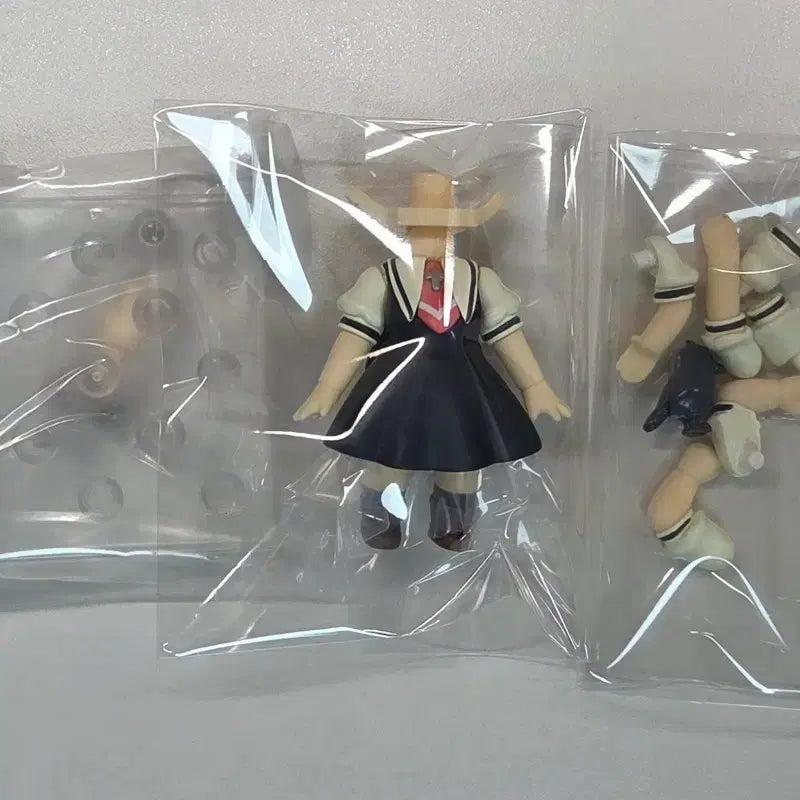 [BUNJANG] Kamio Misuzu Nendoroid Body, Props, and Stand (Split Set) / 택포 넨도 소분 카미오 미스즈 넨도로이드 몸통 소품 발판