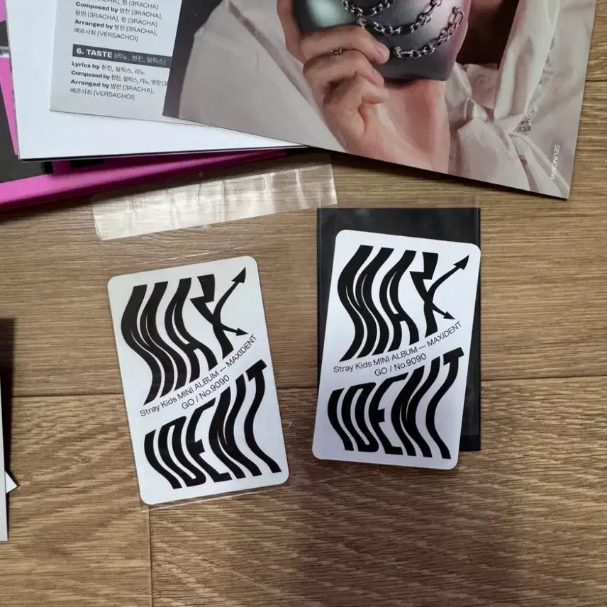 [BUNJANG] Stray Kids MAX IDENT CD Bundle Set / straykids MAX IDENT CD
