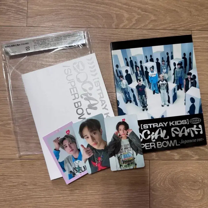 [BUNJANG] Stray Kids Social Path Japanese Album Bundle Set / straykids SOCIAL PATH 앨범