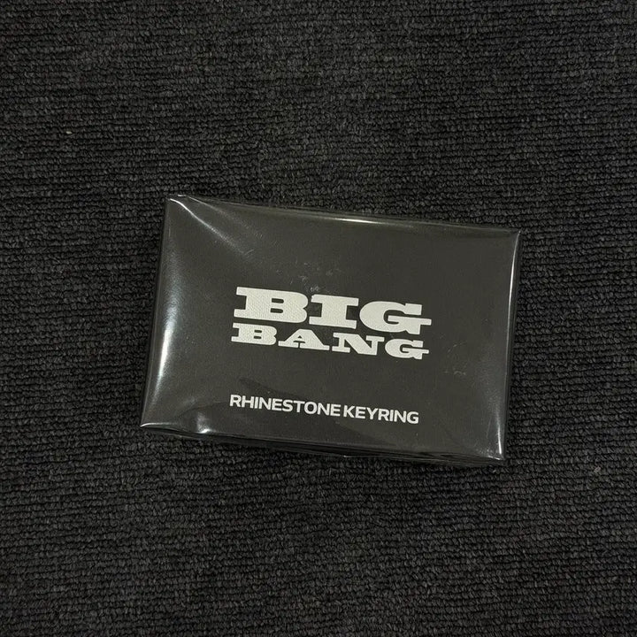 [BUNJANG] BIGBANG 20th Anniversary Rhinestone Keyring (Sealed) / 빅뱅20주년 라인스톤키링 미개봉새제품 판매