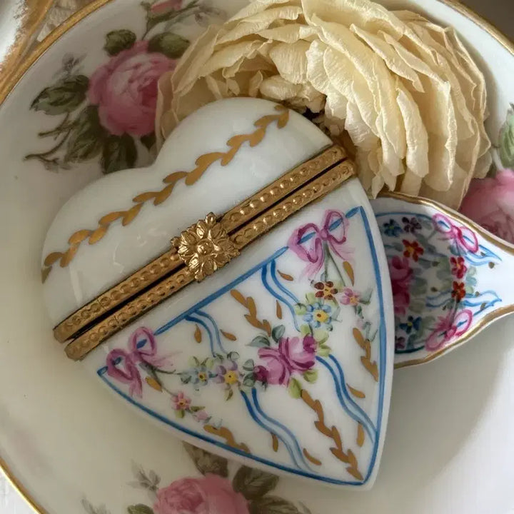 [BUNJANG] French Limoges Heart Ribbon Trinket Dish / 프랑스 리모지 하트 리봉 트링켓