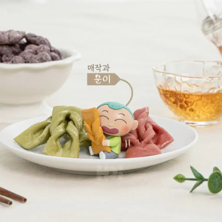 [BUNJANG] Crayon Shin-chan Kwangya Random Figure Gacha Bundle Set (Mint Condition) / (미개봉) 짱구는 못말려 짱구 한과 랜덤 피규어 가챠 철수 훈이 일괄 판매