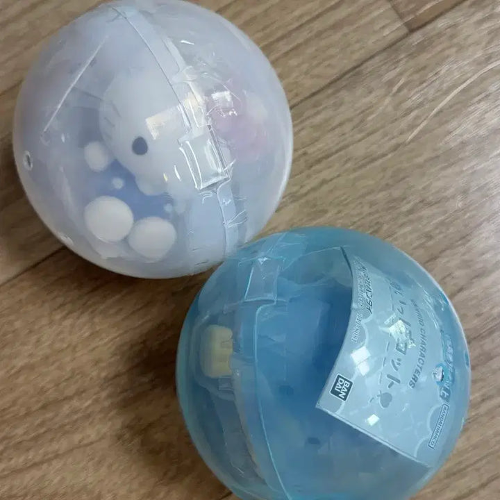 [BUNJANG] Sanrio Fluffy Figure Gacha Kitty + Tuxedo Sam / 산리오 봉제인형 스타일 플로키 피규어 가챠 키티+턱시도샘