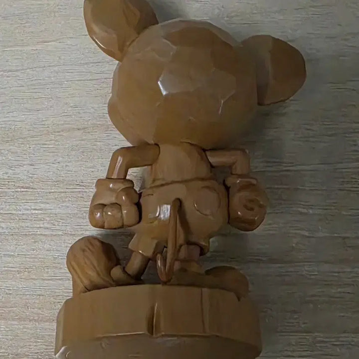 [BUNJANG] Pop Mart Mickey Mouse Infinite Imagination Wooden Mickey Figure / 미키마우스 팝마트 무한한 상상력 나무 미키