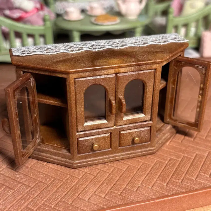 [BUNJANG] Sylvanian Families Old Storage Cabinet / 실바니안 올드 수납 서랍장 장식장