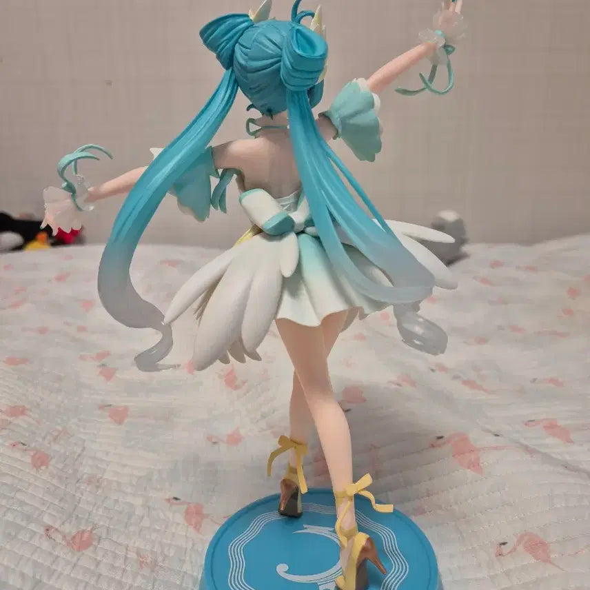 [BUNJANG] Hatsune Miku Swan Lake Figure / 하츠네미쿠 백조의 호수 피규어