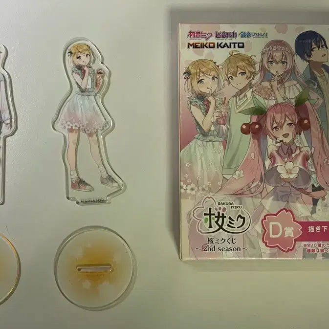 [BUNJANG] Kagamine Rin Kagamine Len Sakura Miku Acrylic Stand / 카가미네 린렌 사쿠라미쿠 아크릴 스탠드