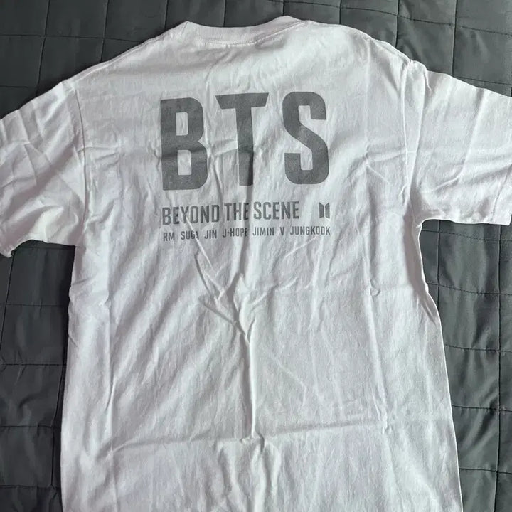 [BUNJANG] BTS Love Yourself Tour T-Shirt White Size 1 / BTS 러브 유어셀프 Love Yourself 투어 티셔츠 화이트 1사이즈.
