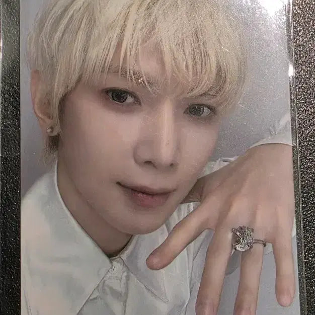 [BUNJANG] ATEEZ Aniteez Deja Vu Lucky Draw Photocard Yeosang / 에이티즈 애니티즈 데자부 팝업 5만원 특전