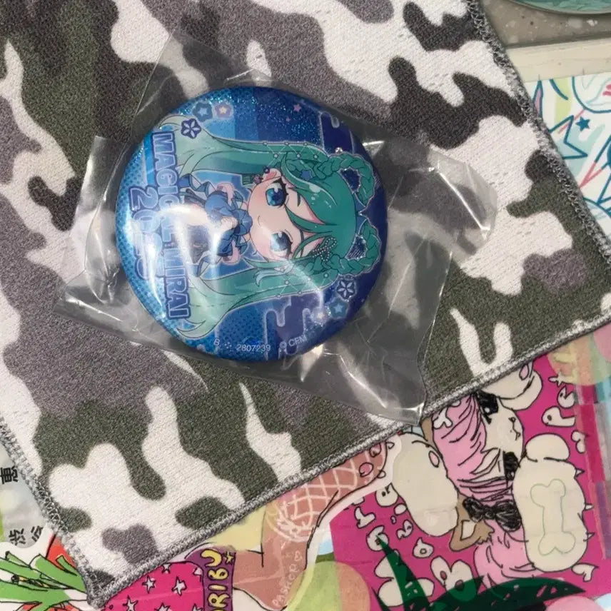 [BUNJANG] Project SEKAI Magical Mirai 2025 Miku Gacha Badge / 프세카) 매지컬 미라이 2025 미쿠 가챠뱃지