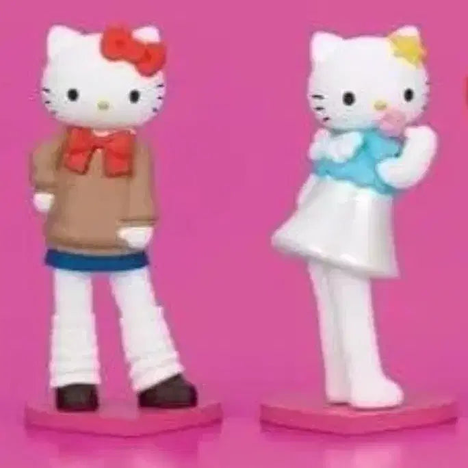 [BUNJANG] Hello Kitty Style Up Figure Collection Set (2 Pieces) / 헬로키티 스타일 업 피규어 컬렉션 가챠 2개 세트 롱다리 교복 갸루 엔젤 요정