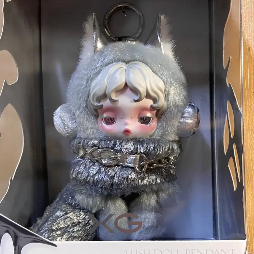 [BUNJANG] Pop Mart Skullpanda XG Japan Limited Edition Doll Keychain / 팝마트 스컬판다 XG 일본 한정판 인형 키링