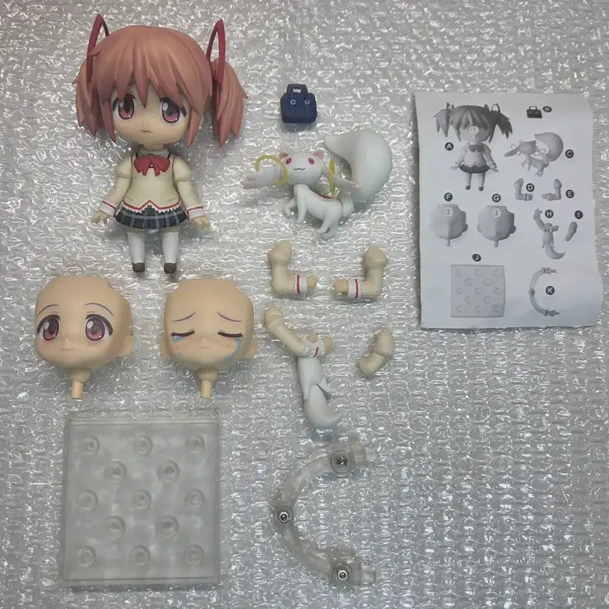 [BUNJANG] Kaname Madoka Nendoroid Bundle Set / 택포 일괄 카나메 마도카 넨도 마법소녀 얼티밋 교복 회천 베이직 넨도로이드 굿즈