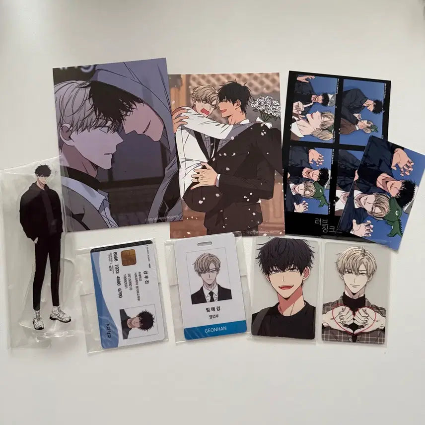 [BUNJANG] Love Jinx B.I.N. Acrylic Stand, Student ID, Employee ID, Photocard, Postcard / 러브 징크스 비온 아크릴스탠드 학생증 사원증 포카 엽서