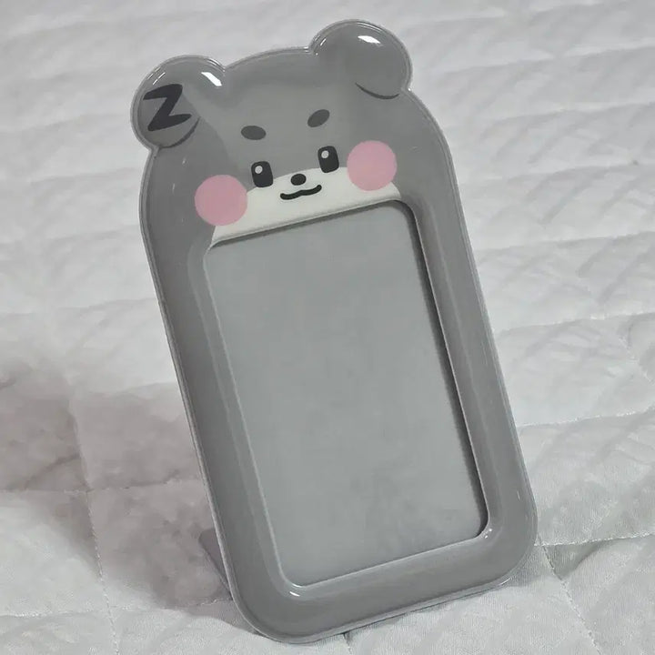[BUNJANG] ZEROBASEONE Park Gunwook Gunini PVC Photocard Holder Stand / 제로베이스원 박건욱 거니니 PVC 포카 홀더 거치대