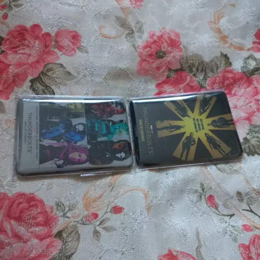 [BUNJANG] Thunderbolts Magnet Group Bundle Set / 썬더볼츠 마그넷 단체 2개