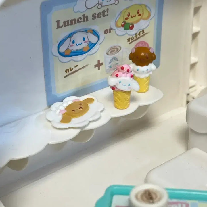 [BUNJANG] Cinnamoroll Ice Cream Shop Playset / 시나모롤 아이스크림