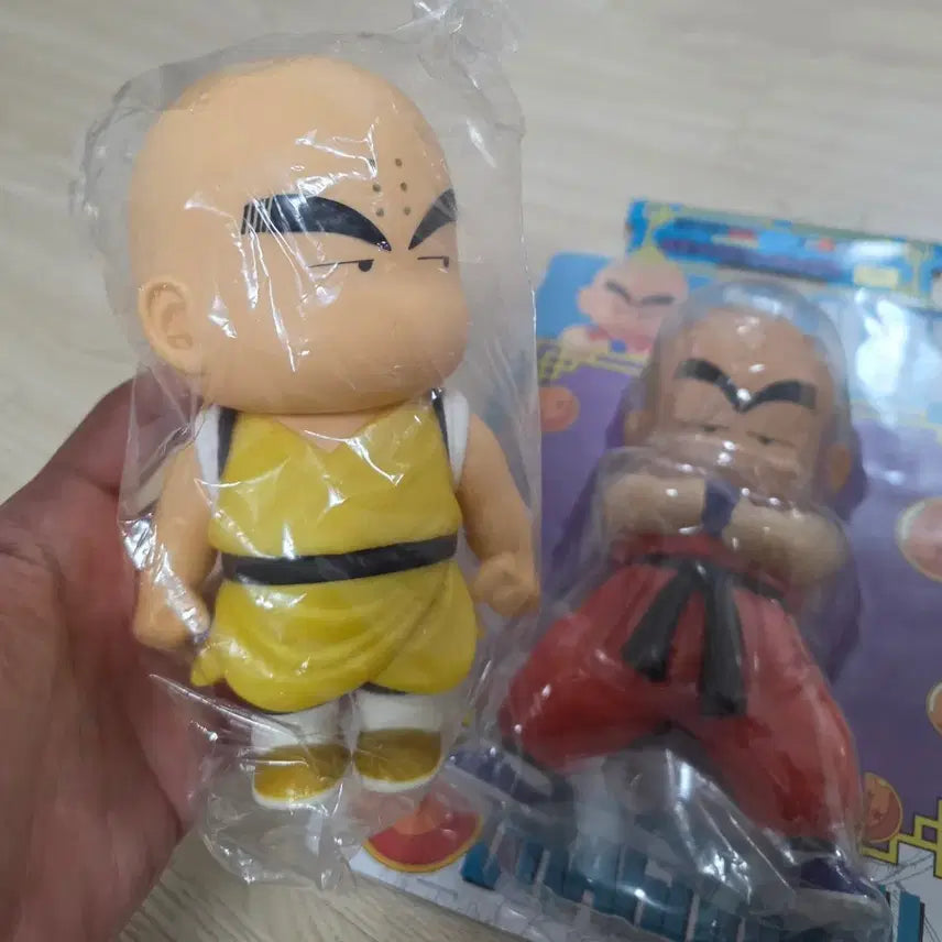 [BUNJANG] Dragon Ball Krillin Sofubi Figure (2 Types, Classic Rare) / 드래곤볼 크리링 소프비 피규어 2종 고전 레어