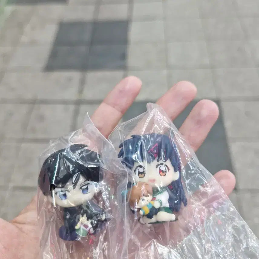 [BUNJANG] Inuyasha Kagome Okkuri-Okuri Gacha Figure / 이누야샤 꼬옥 가챠 가차 가영