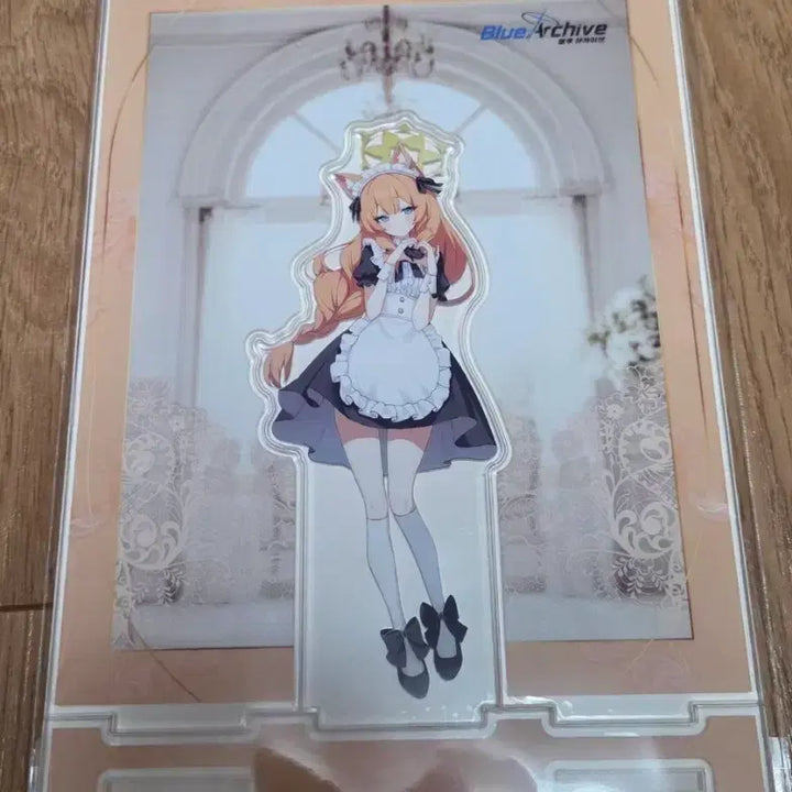 [BUNJANG] Blue Archive Animate Collaboration Mari (Maid) Acrylic Stand / 블루아카이브 애니메이트 콜라보 마리(메이드) 아크릴 스탠드