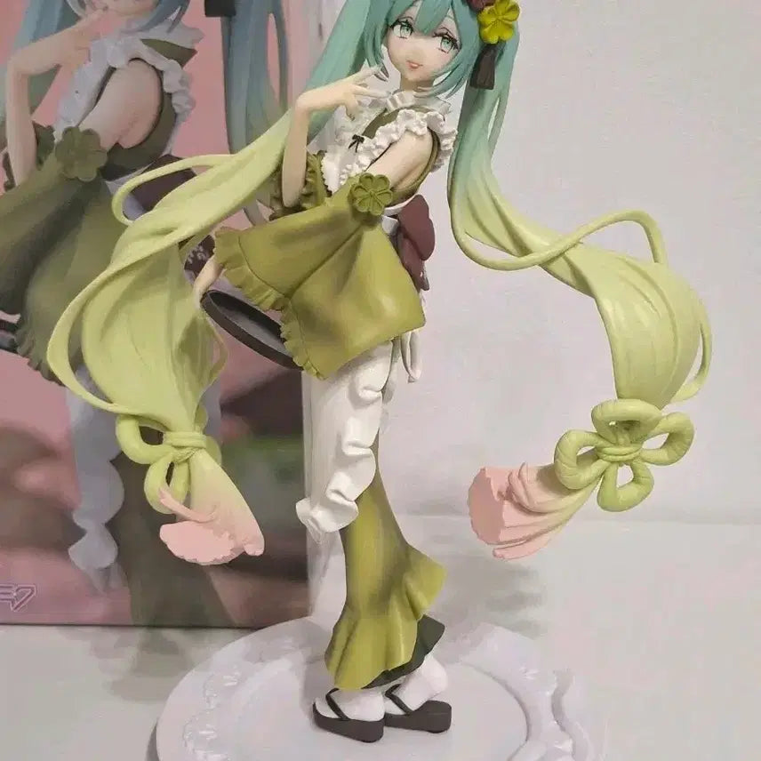 [BUNJANG] Hatsune Miku Matcha Parfait Figure / 하츠네 미쿠 말차 파르페 피규어