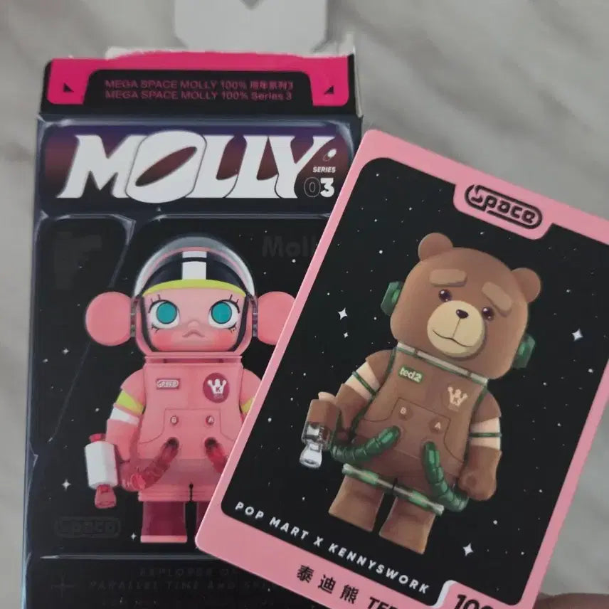 [BUNJANG] Pop Mart Mega Space Molly 100% Series 3 Ted 2 Figure / 팝마트 메가 스페이스 몰리 100% 시리즈 3탄 테드2 판매