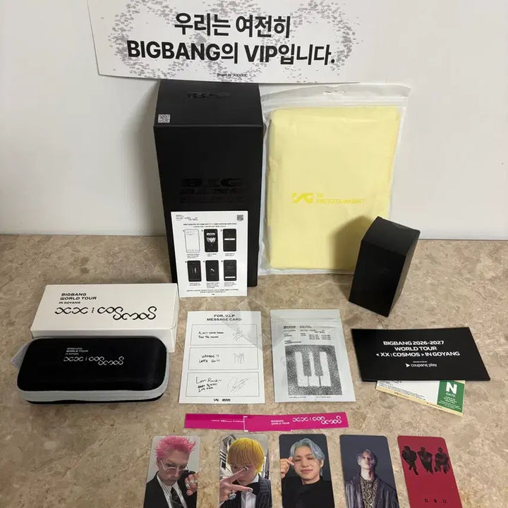 [BUNJANG] BIGBANG 20th Anniversary VIP Membership Kit + MD POB Photocard + Lightstick + Mini Lightstick Keychain Bundle Set / 빅뱅20주년 vip멤버쉽 키트+ md특전포카+ 뱅봉+미니뱅봉키링 일괄팝니다