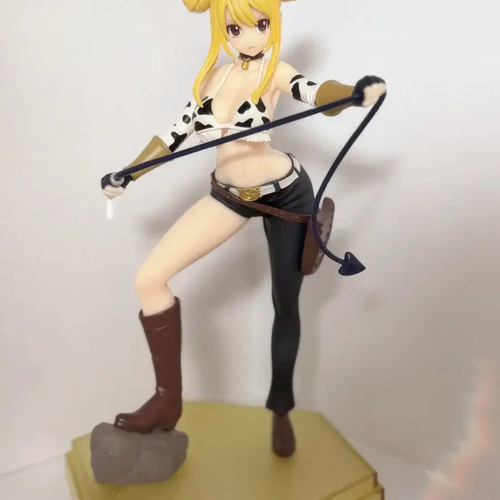 [BUNJANG] Fairy Tail Lucy Pop Up Parade Taurus Form Figure Bundle / 페어리테일 루시 팝업 퍼레이드 바르고폼 타우로스폼 피규어 일괄