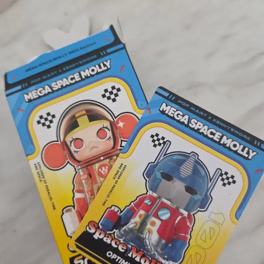 [BUNJANG] Pop Mart Mega Space Molly 100% Series 4 Optimus Prime / 팝마트 메가 스페이스 몰리 100% 시리즈 4탄 옵티머스 프라임 판매