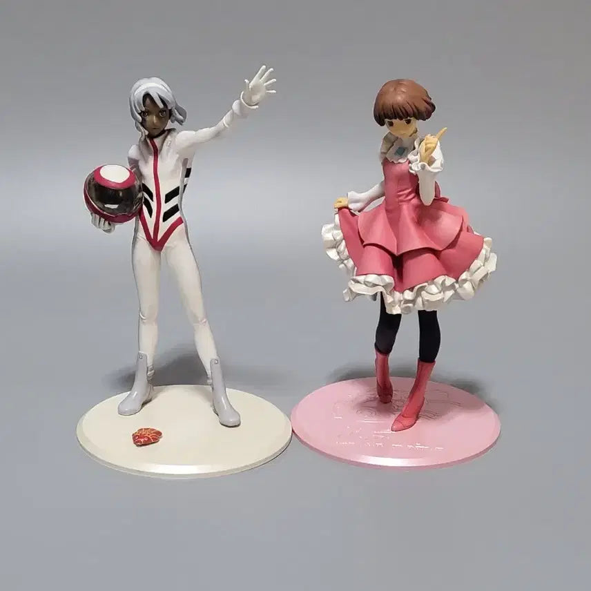 [BUNJANG] Turn A Gundam Rohant Cehac &amp; Sochie Heim Figure Bundle / 턴에이 건담 RAH-DX 로랑 세아크 / 소시에 하임 피규어 2종 일괄