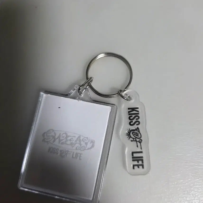[BUNJANG] KISS OF LIFE Natti Popup Keyring / 키스오브라이프 나띠 팝업 키링