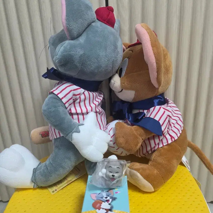 [BUNJANG] Tom and Jerry Baseball Medium Plush Set + Mini Keyring / 톰과제리 야구 중형 인형 2종 세트 + 미니키링 증정