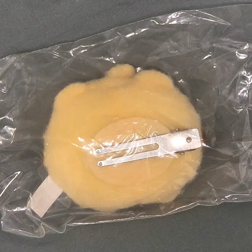 [BUNJANG] BT21 Shooky Hair Clip (Sealed) / BT21 shooky 슈키 일본 가챠 헤어클립 (미개봉)