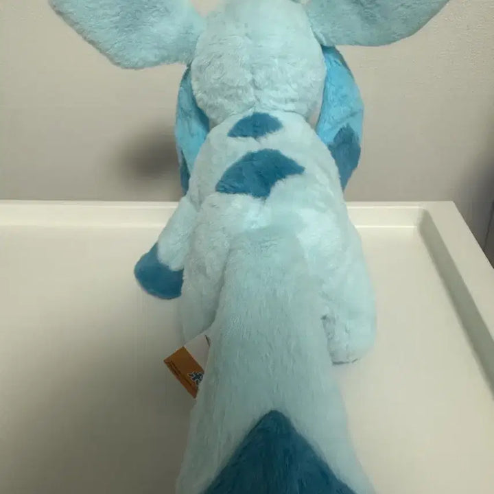 [BUNJANG] Pokemon Center Glaceon Kutakutatta M Size Plush / 오늘만할인)글레이시아 쿠타쿠타탓타 M사이즈 포켓몬센터 인형 포켓몬 정품 이브이즈