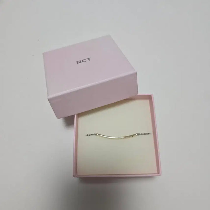 [BUNJANG] NCT Chenle Birthday Bracelet / NCT 천러 생일 팔찌