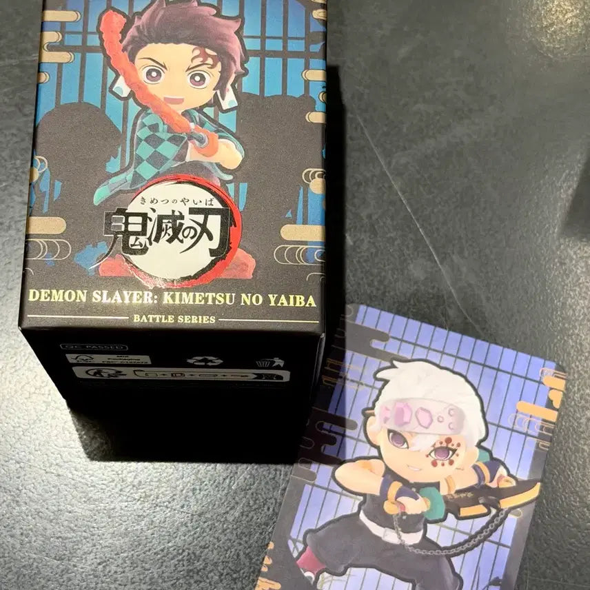 [BUNJANG] Pop Mart Demon Slayer Tengen Uzui Figure / 팝마트 배틀시리즈 귀멸의 칼날 피규어 텐겐