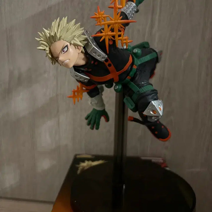 [BUNJANG] Bakugo Figurine / 바쿠고 기고 피규어