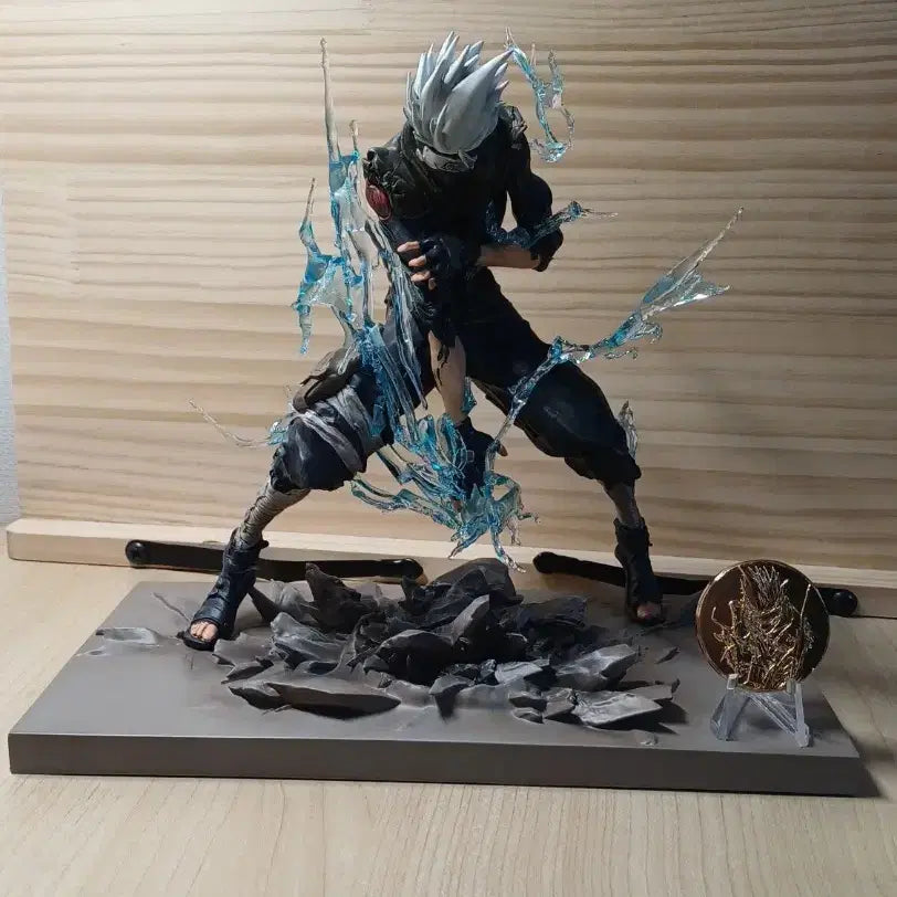[BUNJANG] Iron Curtain Studio Kakashi Resin Figure / 나루토 Iron Curtain Studio 카카시 레진 피규어