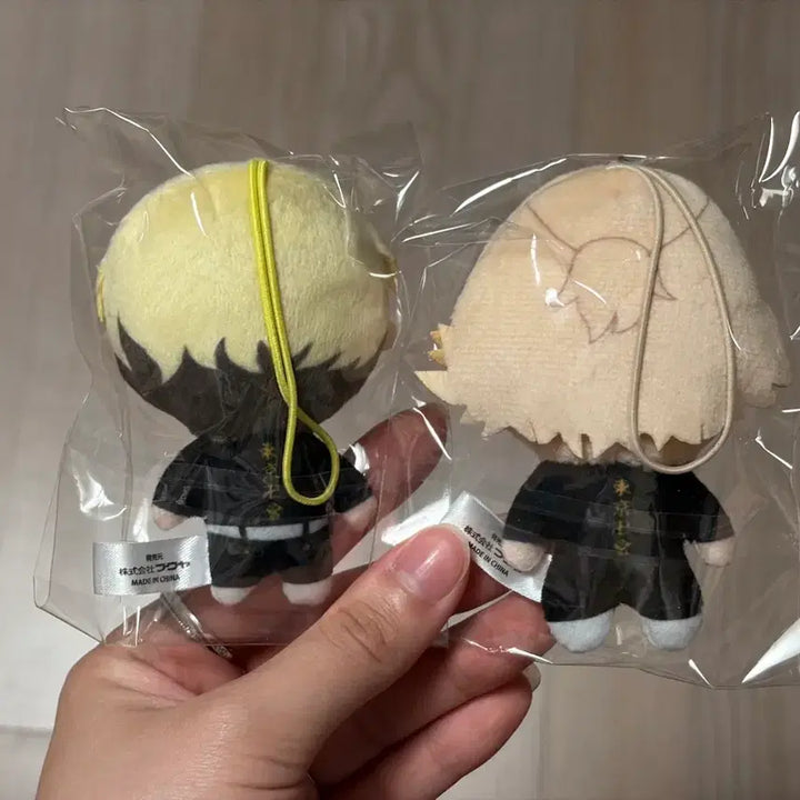 [BUNJANG] Tokyo Revengers Mikey &amp; Chifuyu Gacha Plush Set / 도쿄 리벤져스 마이키 치후유 가챠 인형 판매합니다!