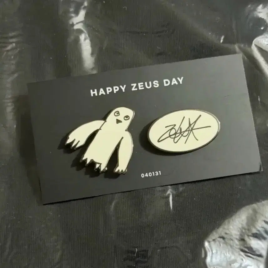 [BUNJANG] T1 Zeus Day HLE Batch Set / 해피 제우스 zeus 데이 티원 뱃지 세트(한화생명, hle)