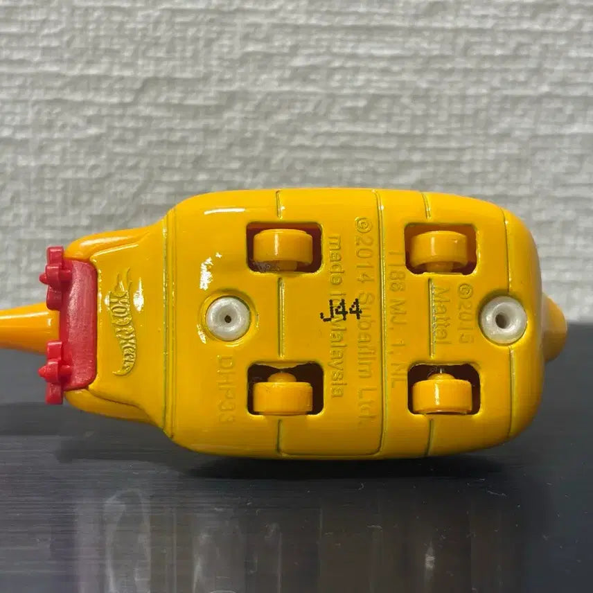 [BUNJANG] Hot Wheels Premium Beatles Yellow Submarine Die-cast / 핫휠 프리미엄 비틀즈 옐로우 서브마린 다이캐스트 단순개봉 미전시