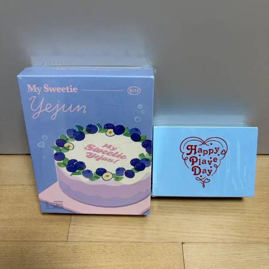 [BUNJANG] PLAVE Yejun Birthday Kit + Logo Badge Set (Sealed) Bundle Set / 플레이브 예준 생일키트+로고뱃지 세트(미개봉)일괄