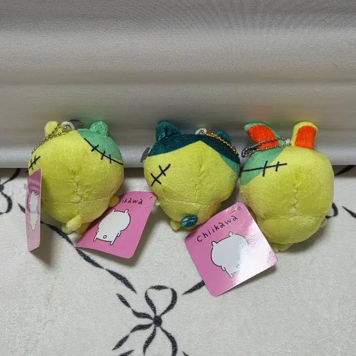 [BUNJANG] Chiikawa Zombie Doll Keychain Bundle / 치이카와 좀비 인형 키링 새상품 일괄판매