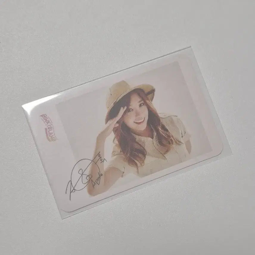 [BUNJANG] Apink Eunji 2015 Pink Island Concert DVD Photocard / 2015 핑크아일랜드 에이핑크 콘서트 DVD 정은지 포카 양도 // 에이핑크 // 정은지