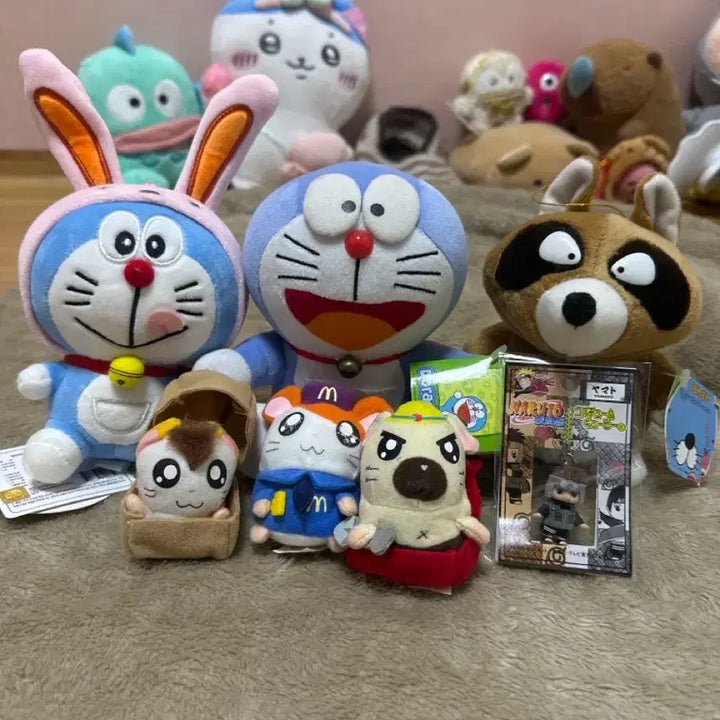 [BUNJANG] Vintage Anime &amp; Character Plush Dolls and Straps (Doraemon, Pororo, Naruto, Hamtaro) / [희귀 고전] 도라에몽,보노보노,나루토,햄토리 인형 및 스트랩 팔아요